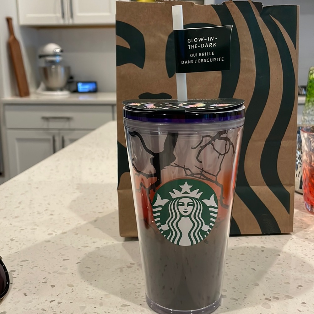 Starbucks Halloween 2022